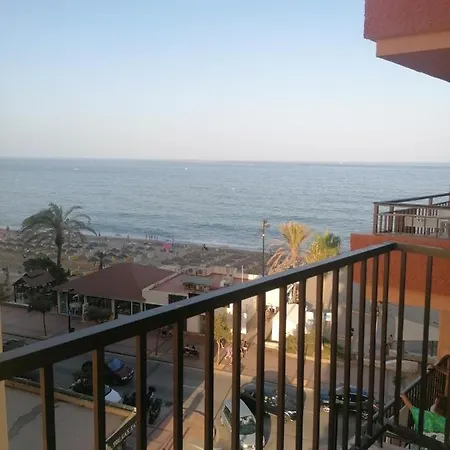Lovely Apartment In Front Of The Beach. Fuengirola Exterior photo